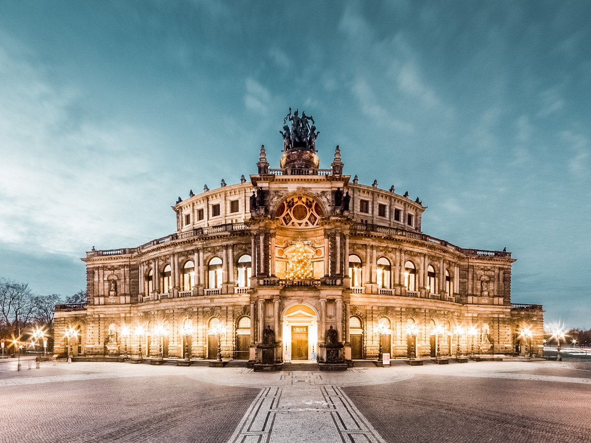 Опера Земпера в Дрездене